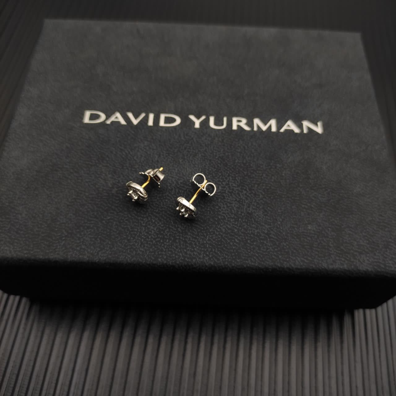 David Yurman Elegant Diamond Stud Earrings